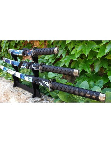 Set de 3 katanas decorado azul con soporte